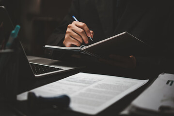 新能源汽车长时间停放应该注意些什么